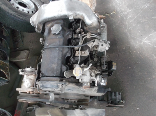 ขายเครื่องรถตู้ TOYOTA 3L 2800cc พร้อมเกียร์รถตู้ เครื่องดีมากๆ ไม่มีเลข ขายเครื่องรถตู้ TOYOTA 3L 2800cc พร้อมเกียร์รถตู้ เครื่องดีมากๆ ไม่มีเลข