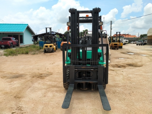 โฟร์คลิฟท์ 2.5 ตัน