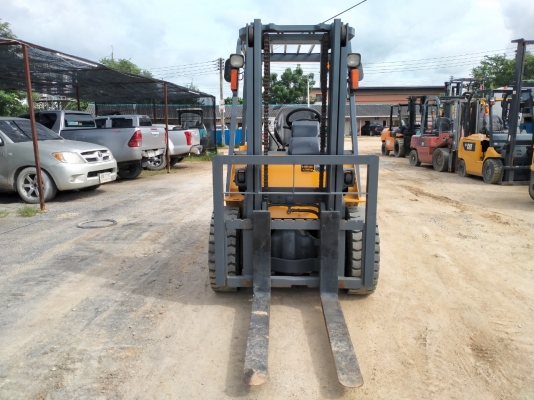 โฟร์คลิฟท์ 2.5 ตัน