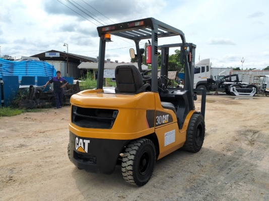 โฟร์คลิฟท์ 2.5 ตัน