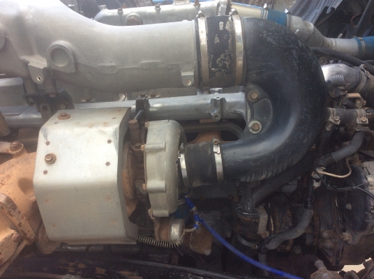 สิบล้อหัวลากNISSAN UD CWM454 320แรงปี48พร้อมหางเซมิดั้ม2เพลายาว7.60เมตรปี61