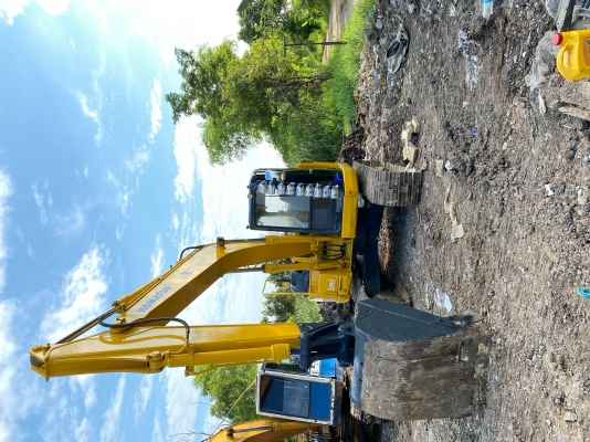 Komatsu Pc128US