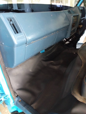 ขายหัวรถอีซุ NPR115สวย อุปกรณ์ครบ ราคา 52000 บาท สนใจติดต่อคุณเอ 087-049-9962 ขายหัวรถอีซุ NPR115สวย อุปกรณ์ครบ ราคา 52000 บาท สนใจติดต่อคุณเอ 087-049-9962