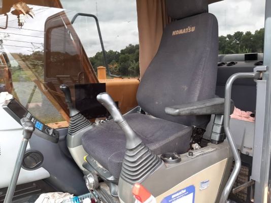ขายรถแบคโฮ KOMATSU PC13-8 เอกสารทะเบียน ขายรถแบคโฮ KOMATSU PC13-8 เอกสารทะเบียน
