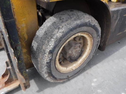 SALE !!งานเท ลดกระหน่ำ FORKLIFT MITSUBISHI FD25 รถยก ขนาด 2.5 ตัน / เสาสูง 3 เมตร /เกียร์ธรรมดา/มีเอกสารแจ้งจำหน่าย