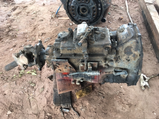 เกียร์ HINO 8รอบ1 6เกียร์ถอย 18000บาท พร้อมใช้งาน เกียร์ HINO 8รอบ1 6เกียร์ถอย 18000บาท พร้อมใช้งาน