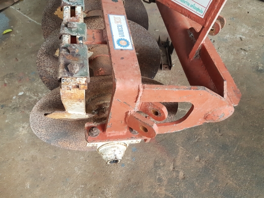 ผานรถไถเล็ก