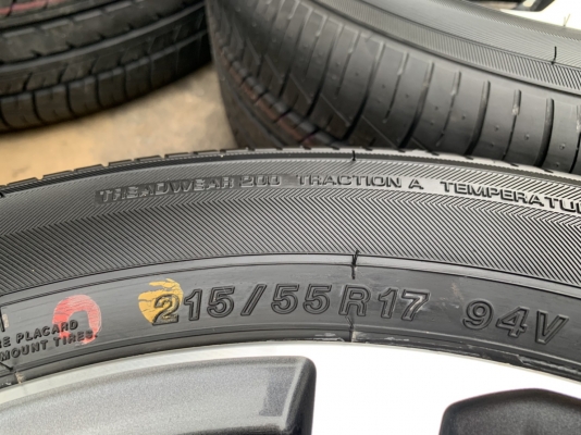 ล้อแม็ก 5รู114 Toyota (Made in Japan) ขอบ 17 เทาหน้าเงา พร้อมยางใหม่ 215-55-17 Yokohama ปี 20 สวยๆ ล้อแม็ก 5รู114 Toyota (Made in Japan) ขอบ 17 เทาหน้าเงา พร้อมยางใหม่ 215-55-17 Yokohama ปี 20 สวยๆ