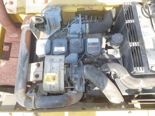 ขายรถขุดนำเข้าญี่ปุ่น komatsu pc 120-6eo สนใจติดต่อ 0923309229 อี๊ด