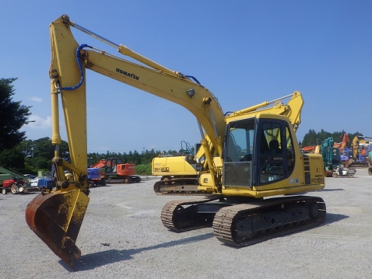 ขายรถขุดนำเข้าญี่ปุ่น komatsu pc 120-6eo สนใจติดต่อ 0923309229 อี๊ด