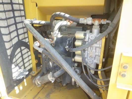 ขายรถขุดนำเข้าญี่ปุ่น komatsu pc 120-6eo สนใจติดต่อ 0923309229 อี๊ด