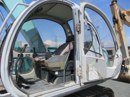 ขายรถขุดนำเข้าญี่ปุ่น kobelco sk60 สนใจติดต่อ 0923309229 อี๊ด