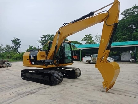 ขายรถขุดนำเข้าญี่ปุ่น cat 312D สนใจติดต่อ 0923309229 อี๊ด