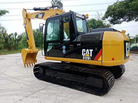 ขายรถขุดนำเข้าญี่ปุ่น cat 312D สนใจติดต่อ 0923309229 อี๊ด