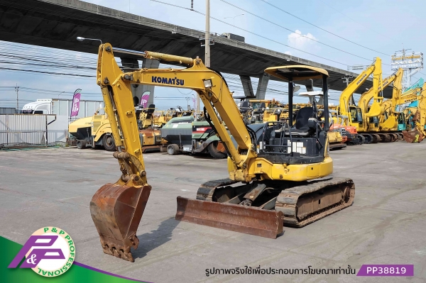 ขายรถขุด Komatsu PC40MR-3 ราคา 690,000 บาท เก่านอกสภาพดี โดย P&P Pro