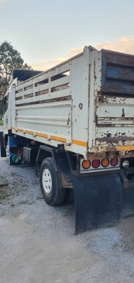 ขายรถบรรทุก 6 ล้อ HINO FC9J 145 แรงม้า ปี 57