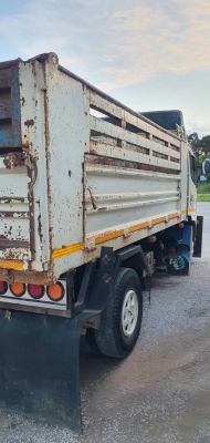 ขายรถบรรทุก 6 ล้อ HINO FC9J 145 แรงม้า ปี 57