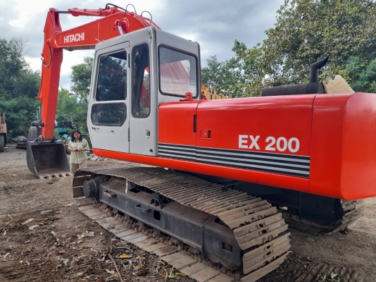 ปิดการขายกลางอากาศ!!แบคโฮHitachi Ex200-1 สภาพสวยเน้นๆ ถึงรุ่นจะเก่า แต่เก๋าด้วยคุณภาพ ไม่จุกจิกเรื่องไฟฟ้า เอกสารเล่มทะเบียน ชมคลิปได้ค่ะ ราคาไม่แพง