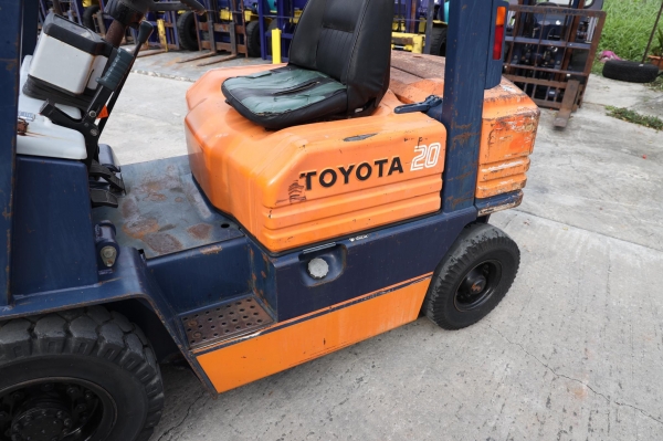 Toyota 5FG20 ยก2ตัน เสา3.5เมตร เบนซิน นำเข้าจากญี่ปุ่น Toyota 5FG20 ยก2ตัน เสา3.5เมตร เบนซิน นำเข้าจากญี่ปุ่น