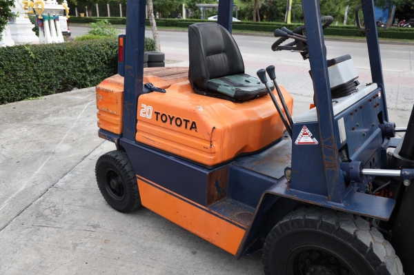 Toyota 5FG20 ยก2ตัน เสา3.5เมตร เบนซิน นำเข้าจากญี่ปุ่น Toyota 5FG20 ยก2ตัน เสา3.5เมตร เบนซิน นำเข้าจากญี่ปุ่น
