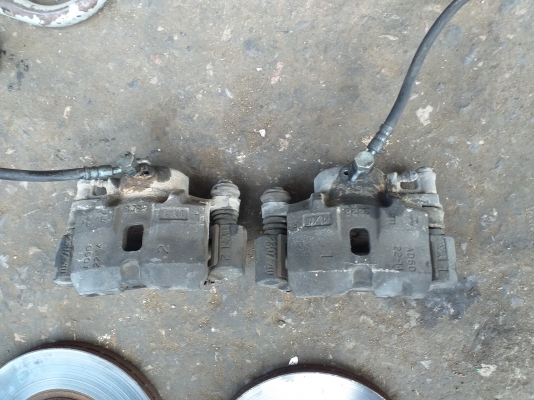 จานเบรค ปั้มเบรคหน้า isuzu vega ใส่ tfr cameo vega  2500บาท