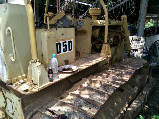 ขายแท็รกเตอร์Catรุ่นD5D