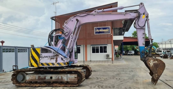 ขายด่วนราคาพิเศษ595,000บาทรถแบคโฮซูมิโตโม่SH135เทียบเท่าPC120อาไหล่ใช้กับSH120รถนอกเพิ่งนำเข้ามาใหม่ยังไม่เคยใช้งานในเมืองไทยเลย