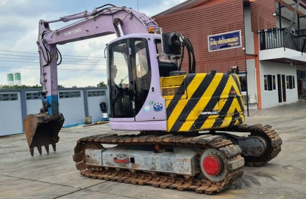 ขายด่วนราคาพิเศษ595,000บาทรถแบคโฮซูมิโตโม่SH135เทียบเท่าPC120อาไหล่ใช้กับSH120รถนอกเพิ่งนำเข้ามาใหม่ยังไม่เคยใช้งานในเมืองไทยเลย