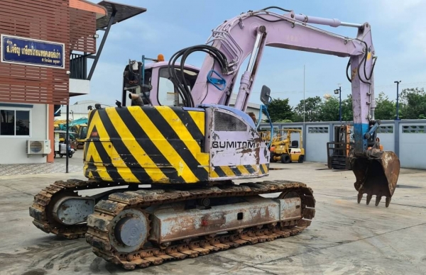 ขายด่วนราคาพิเศษ595,000บาทรถแบคโฮซูมิโตโม่SH135เทียบเท่าPC120อาไหล่ใช้กับSH120รถนอกเพิ่งนำเข้ามาใหม่ยังไม่เคยใช้งานในเมืองไทยเลย