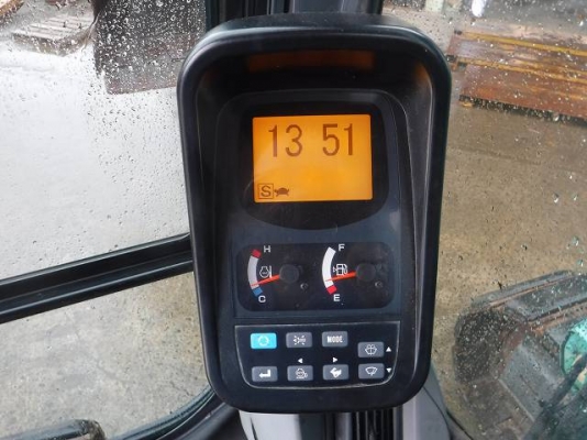 **รถนอกใหม่กิ๊ก** KOBELCO SK135YY06 ชั่วโมง2,8xx ราคาถูก จากญี่ปุ่นแท้100\% โทร 081-1463244(เจ๊สุ)
