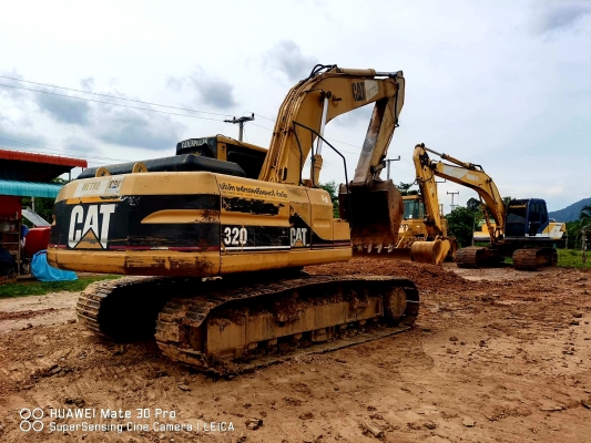 CAT320 V2 เล่มทะเบียน พร้อมใช้งาน