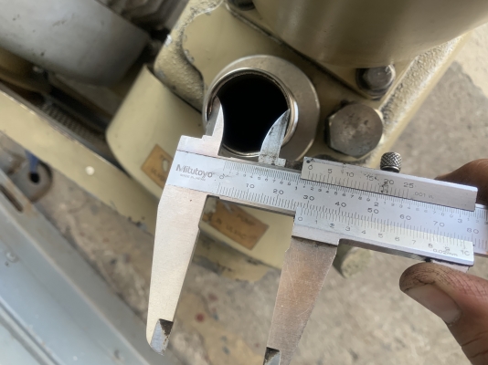 ขายปั๊มแวคคั่มสุญญากาศ ULVAC pump พร้อมมอเตอร์ Mitsubishi 1HP. 220V ไฟบ้าน made in Japan สภาพสวยใหม่มาก หมุนนิ่ม ดูดแรง พร้อมใช้งาน