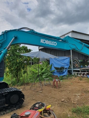 ขายแมคโค Kobelco SK135YY04 มีทะเบียน 770,000บาท โทร 081-8481185