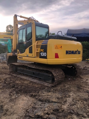 ขาย!! >>> Komatsu PC130 รุ่น 8 รถสวย พร้อมใช้งาน ราคาเบาๆ <<< เบอร์ติดต่อ 098-7155789 086-4631102