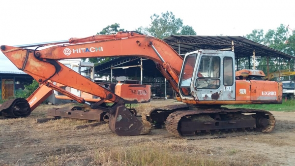 ขาย!! >>> Hitachi Ex200 รุ่น 1 รุ่นทนทาน ไม่จุกจิก พร้อมใช้งาน <<< เบอร์ติดต่อ 098-7155789 086-4631102