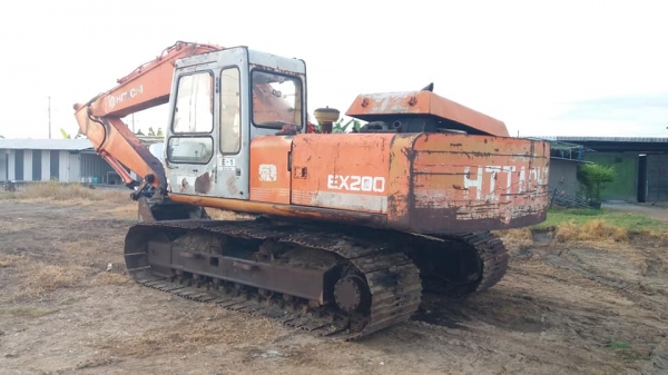 ขาย!! >>> Hitachi Ex200 รุ่น 1 รุ่นทนทาน ไม่จุกจิก พร้อมใช้งาน <<< เบอร์ติดต่อ 098-7155789 086-4631102