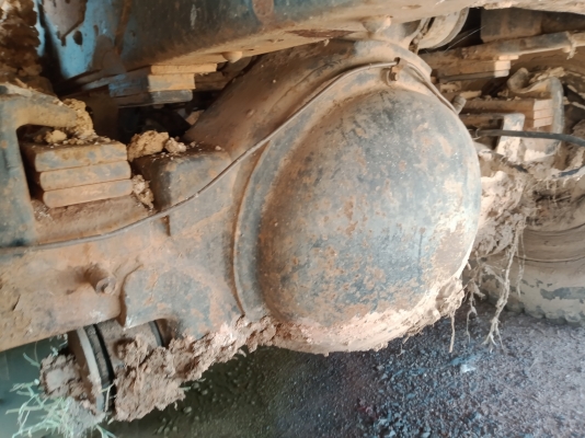 10ล้อเพลาเดียว ท้ายลาดหางพับไฮดรอลิก ช่วงล่าง้กียร์กลางของจัมโบ้ยกชุด