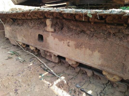 KOMATSU PC60-5 มีหัวคีปกับบุ้งกี๋ พร้อมใช้งาน