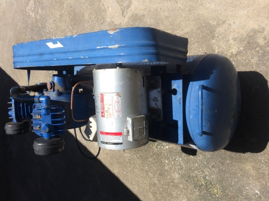 ขาย ปั๊มลม PUMA รุ่น PP2 65 ลิตร พร้อมแถม มอเตอร์อีก 1 ตัว