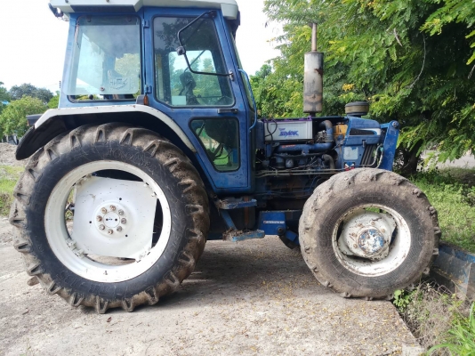 รถไถ FORD 2เพลา รถไถ FORD 2เพลา