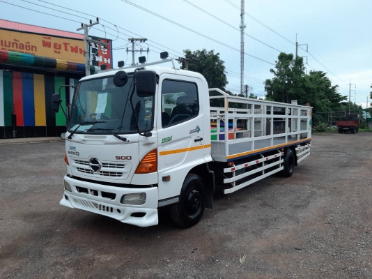 HINO เมก้า175แรง ปี49  ยาว6.50 วิ่งน้อย  เครื่องดี ยางดี คัสซีสวย ราคา 690,000 ติดต่อ 089-5367218. 081-4252943