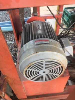 ขาย เครื่องอัดอิฐบล็อกไฮโดรลิค ผลิตได้ครั้งละ 4 ก้อน กำลังการผลิต 4,000 ก้อนต่อวัน ขาย เครื่องอัดอิฐบล็อกไฮโดรลิค ผลิตได้ครั้งละ 4 ก้อน กำลังการผลิต 4,000 ก้อนต่อวัน