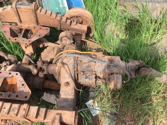 เพลาร๊อกกี้ ISUZU 2เพลา พร้อมโบ้กี้ 65000บาท เพลาร๊อกกี้ ISUZU 2เพลา พร้อมโบ้กี้ 65000บาท