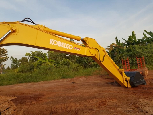 KOBELCO  SK  200 -3  เครื่องดีปั้มใหม่ (ติดมาคซิค) โซ่ใหม่เอวแน่น สภาพดีพร้อมลุยงาย  0828472388 ดูรถที่สกลนคร ราคา 650000 สัญญาซื้อขาย
