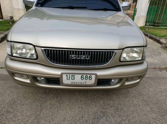 ISUZU DRAGON 2.5SLX 2001