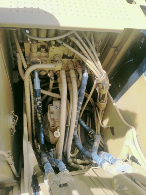 ขายด่วน CAT 312C .สภาพสวยสด เครื่องปั้มดีเยี่ยม เก่านอก1ปี รถใช้งาย8xxxกว่าโมง ไฟฟ้าสมบูรณ์ พร้อมลุยงาน หารถสวยไว้ใช้งาน โทรสอบถาม 0930764943 k ตั้ม