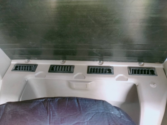 ขายด่วน CAT 312C .สภาพสวยสด เครื่องปั้มดีเยี่ยม เก่านอก1ปี รถใช้งาย8xxxกว่าโมง ไฟฟ้าสมบูรณ์ พร้อมลุยงาน หารถสวยไว้ใช้งาน โทรสอบถาม 0930764943 k ตั้ม