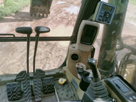 ขายด่วน CAT 312C .สภาพสวยสด เครื่องปั้มดีเยี่ยม เก่านอก1ปี รถใช้งาย8xxxกว่าโมง ไฟฟ้าสมบูรณ์ พร้อมลุยงาน หารถสวยไว้ใช้งาน โทรสอบถาม 0930764943 k ตั้ม