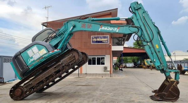 ขายด่วน785,000บาทรถแบคโฮKOBELCOSK135SR-6มาร์ซิคเทียบเท่าPC130ซีเรียล์สูงออโต้คันเร่งเต่ากะต่ายคลนโทลน้ำมันปั้มนี้วระบบไฟฟ้าครบเร็วแรงไม่โหลดเครื่อง 4สูบ อีซูซู4BG1เทอร์โบมีตัวสับคอลโทลรถนอกเพื่งนำเข้ามาใหม่จากญี่ปุ่นยังไม่ได้ใช้ในไทยเลย