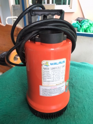 ปั๊มจุ่ม ปั๊มแช่ ยี่ห้อ walrus รุ่น PW400A ใช้ไฟ 220v 400w สภาพดี ราคา 1,500 บาทรวมส่งค่ะ